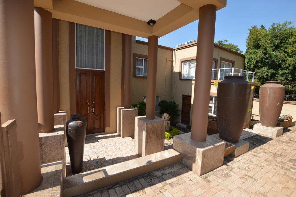 Kiwara Guesthouse Johannesburg Bagian luar foto